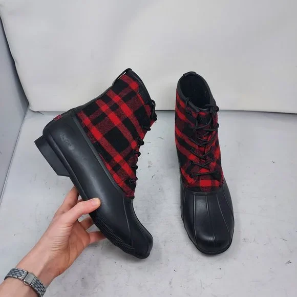 Sperry | Shoes | Sperry Black Red Plaid Duck Snow Winter  display picture 2